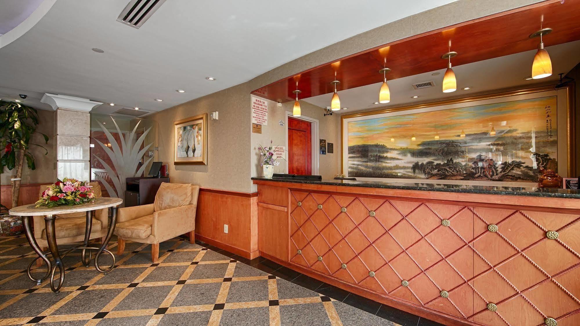 Best Western Queens Court New York Exteriör bild